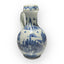 PICHET EN PORCELAINE BLEU BLANC, JAPON ARITA VERS 1660-1680