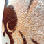 Détail de texture de l’émail du vase en grès de type Mino par Kato Toyohisa